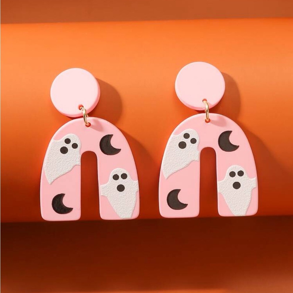 👻🩷🦇 HALLOWEEN 🦇🩷👻 Pink Ghost Acrylic Earrings